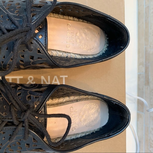 Vince Camuto sneakers black tie up - Picture 5 of 13